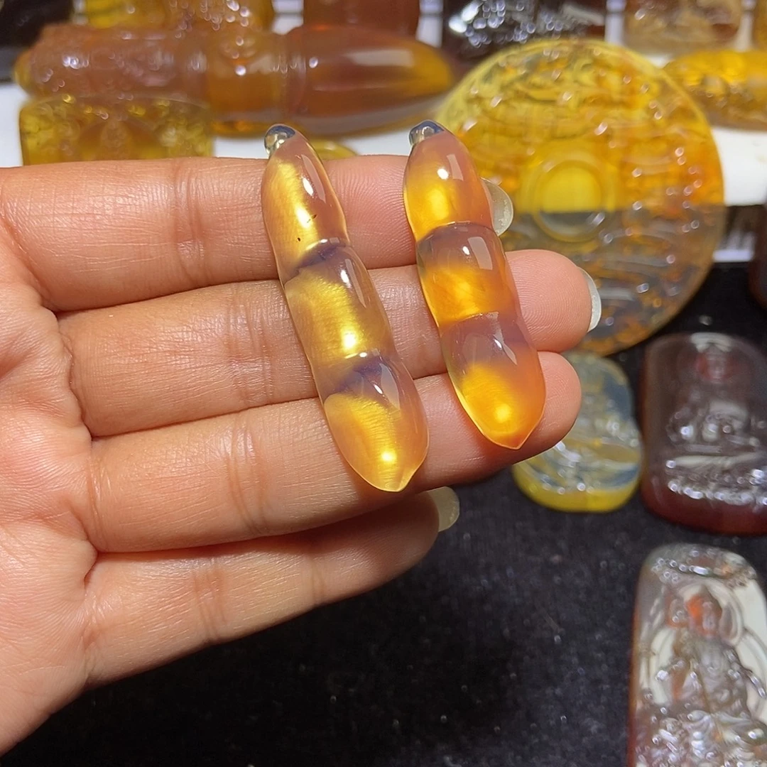 琥珀未镶嵌颈饰缅甸天然琥珀吊坠