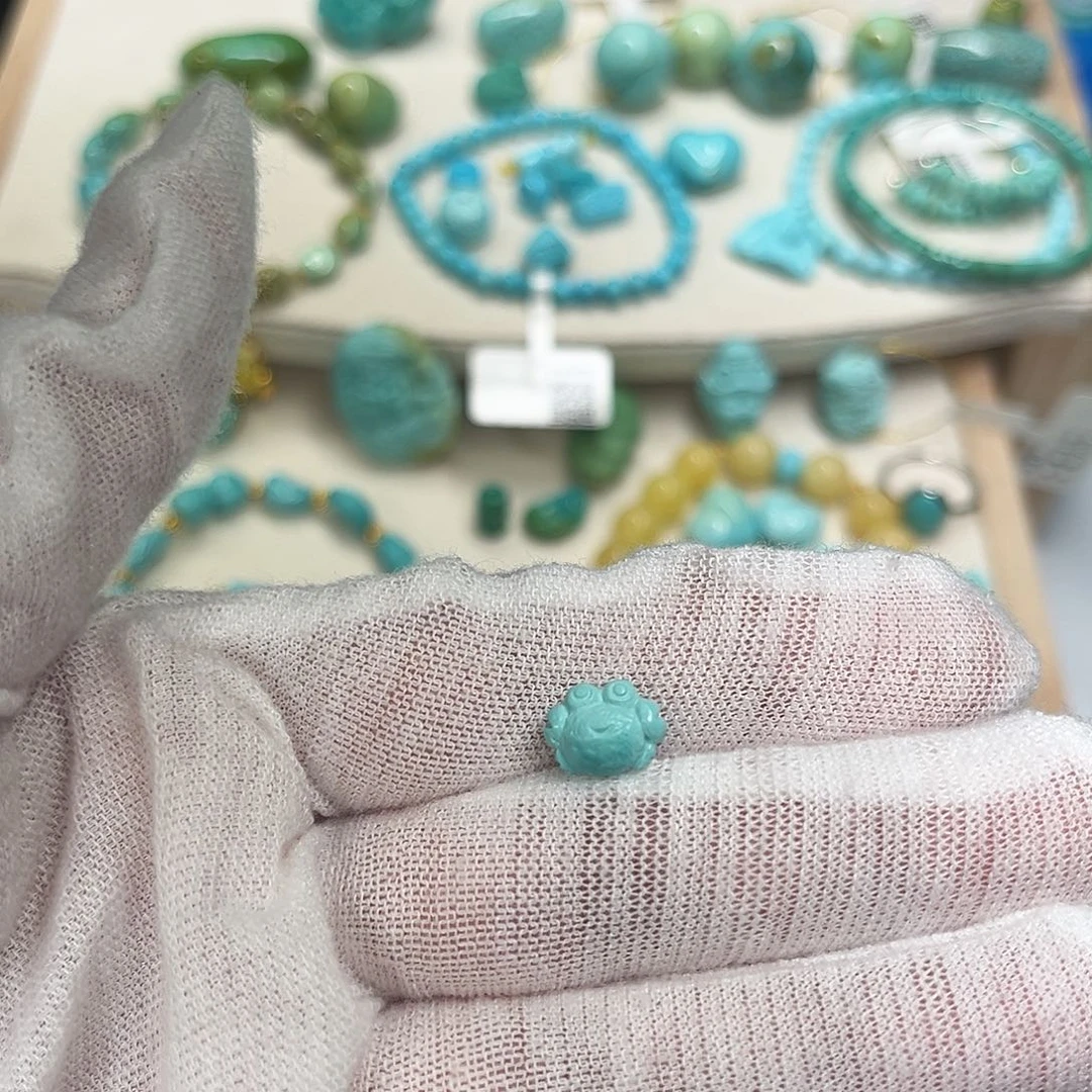 绿松石未镶嵌珠宝半成品