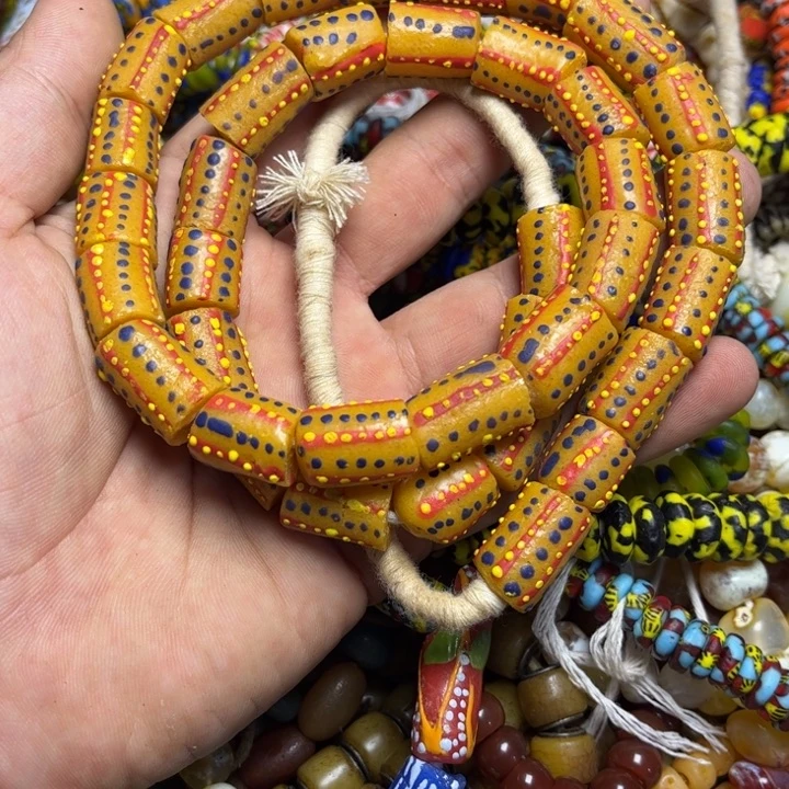 玻璃颈饰5147。福利1条