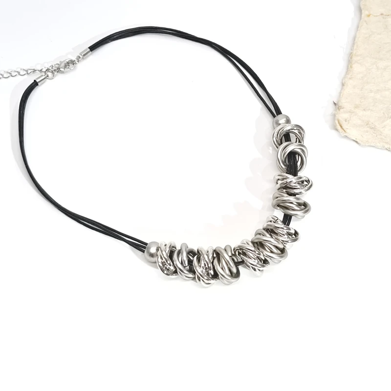 铜合金皮质项链 07595金属冷淡风休闲风设计感麻花环黑绳项链