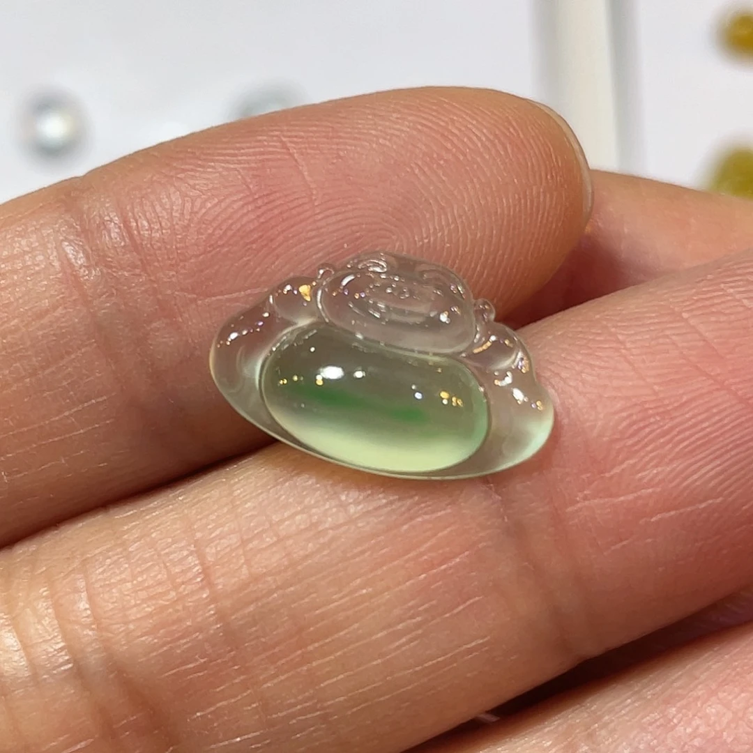 定制翡翠未镶嵌佛公