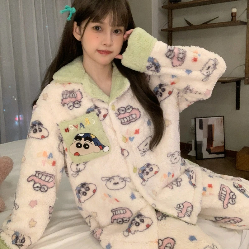 睡衣女款秋冬季加厚加绒珊瑚绒卡通蜡笔小新两件套保暖冬款家居服