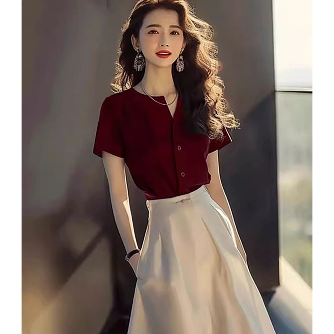 老钱风松弛感女装贵气名媛女神范高级感遮肚子小香风连衣裙