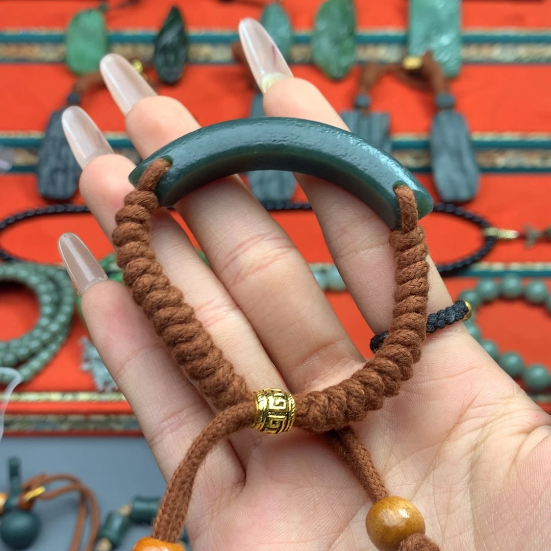 和田玉（糖玉）颈饰未镶嵌M*/