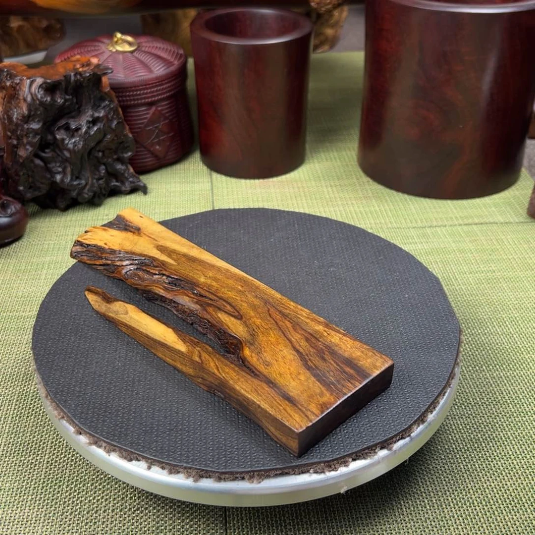 大果紫檀（缅甸花梨）瞌***虫