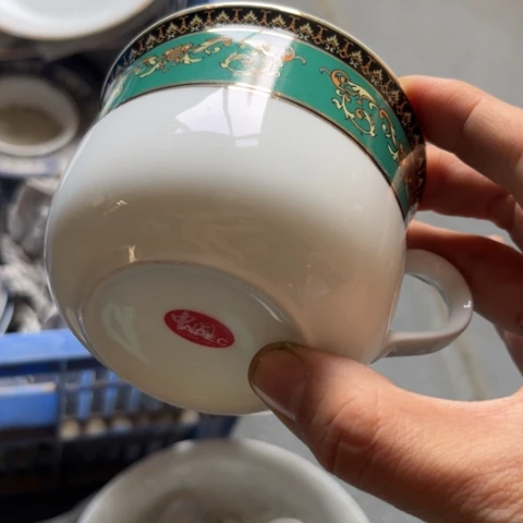 其他瓷咖啡杯一个陶瓷