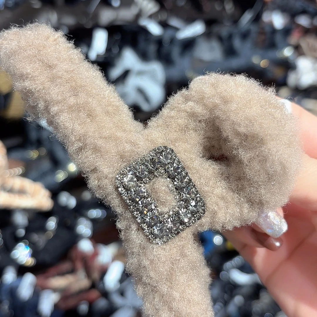 皮质铁合金卡其大抓