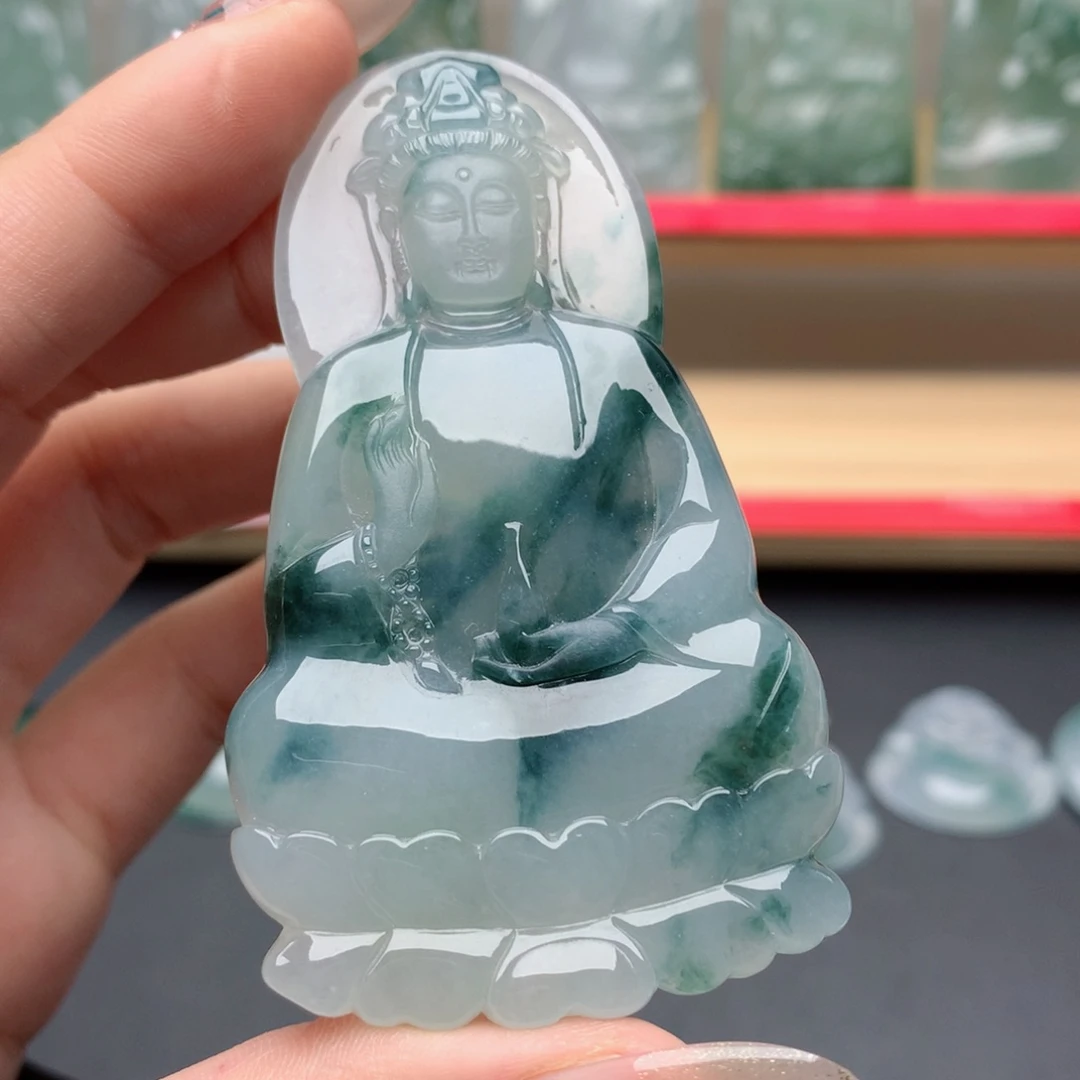 o***e翡翠未镶嵌颈饰素衣观音