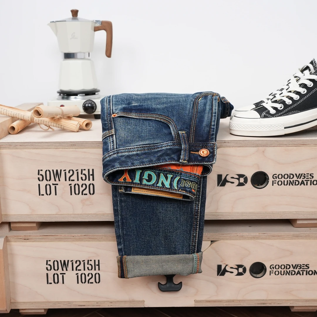 冬季新款男装经典百搭男士牛仔裤水洗蓝色修身小直筒高品质男裤子