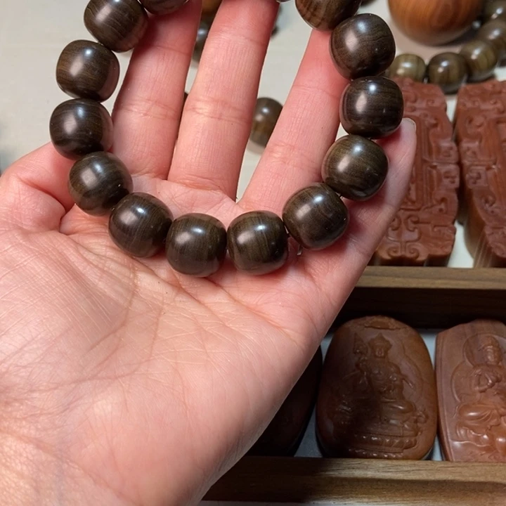 天***）檀香木老山檀香水阴沉1.5*1.6，药香