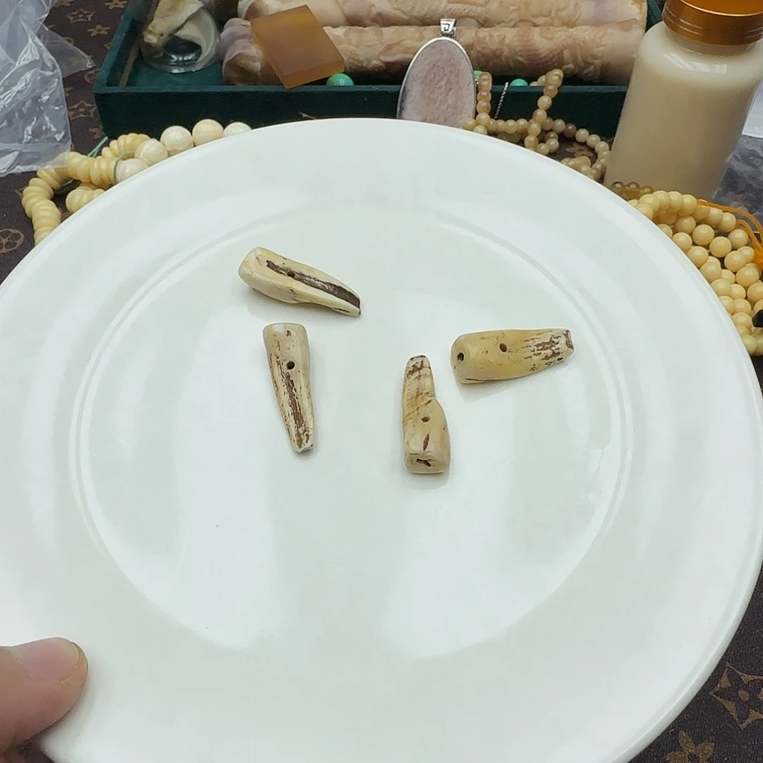 猪牙吊坠猪牙配饰
