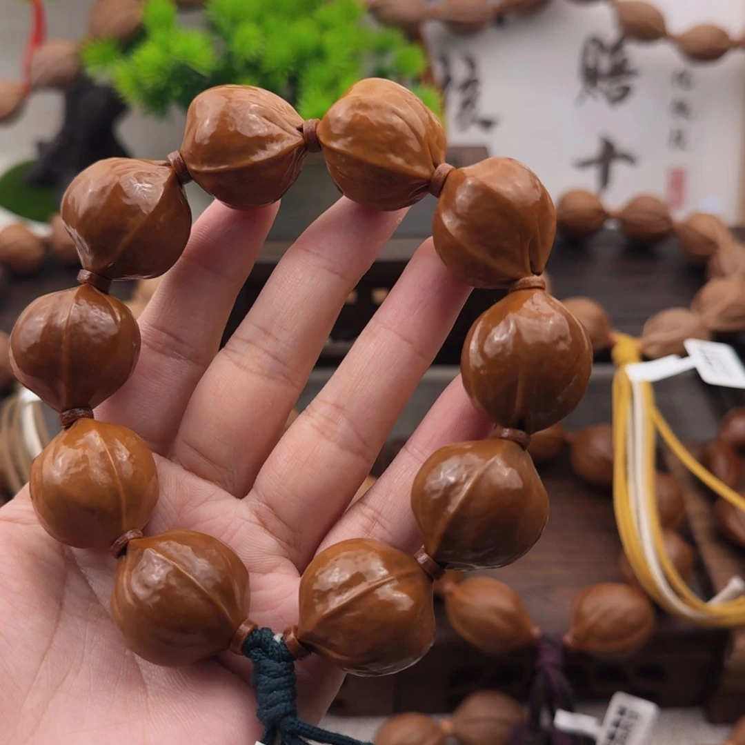 曹***操2325尺寸，8颗定制款，不退不换