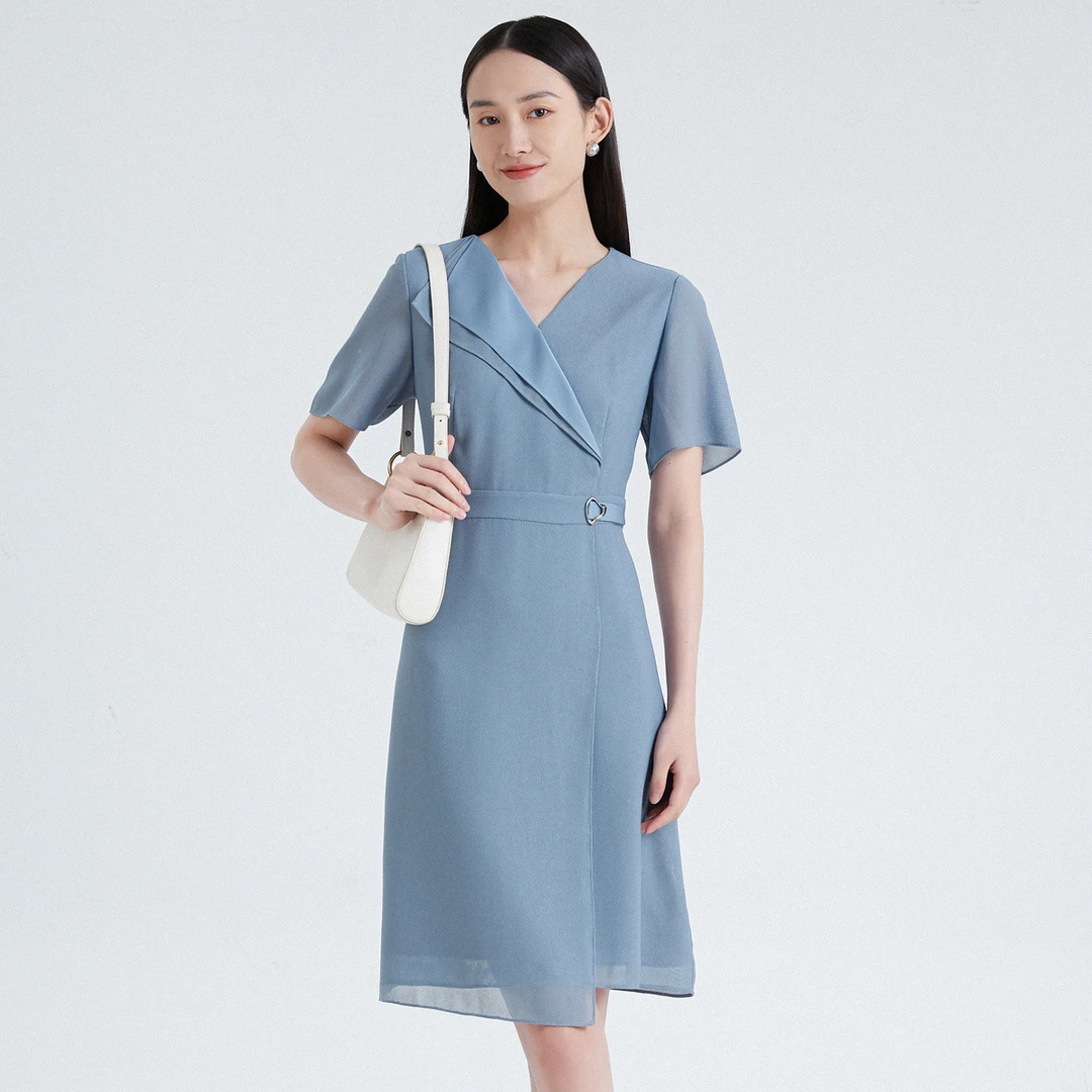 【丽公主专属】轻薄荷叶边袖不规则设计高级感连衣裙女CF03552