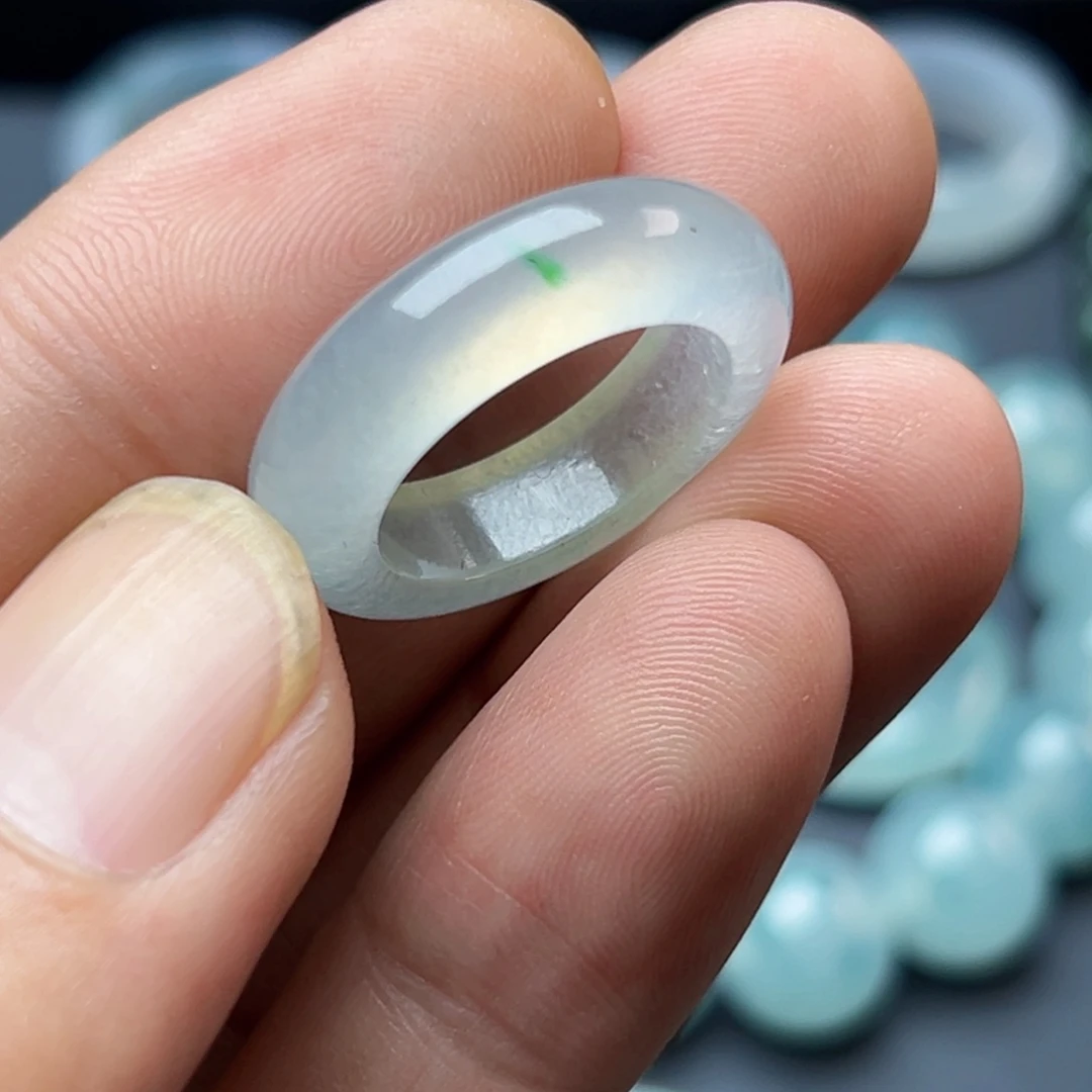 定制翡翠未镶嵌圈口14号