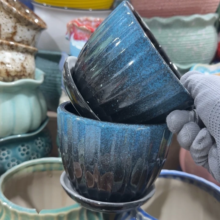 凑9米包邮，有孔，陶瓷花盆