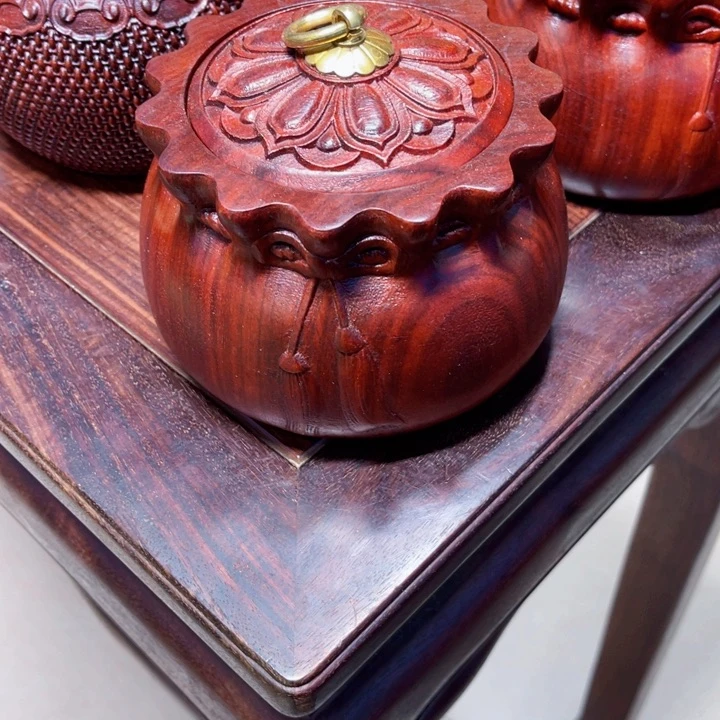 紫檀木类成套家具