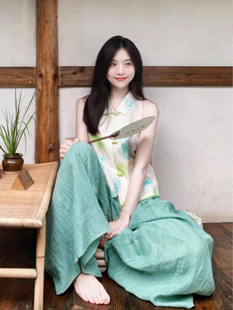 甜美风无袖翻领印花上衣夏季2025年新款松弛感阔腿裤两件套女