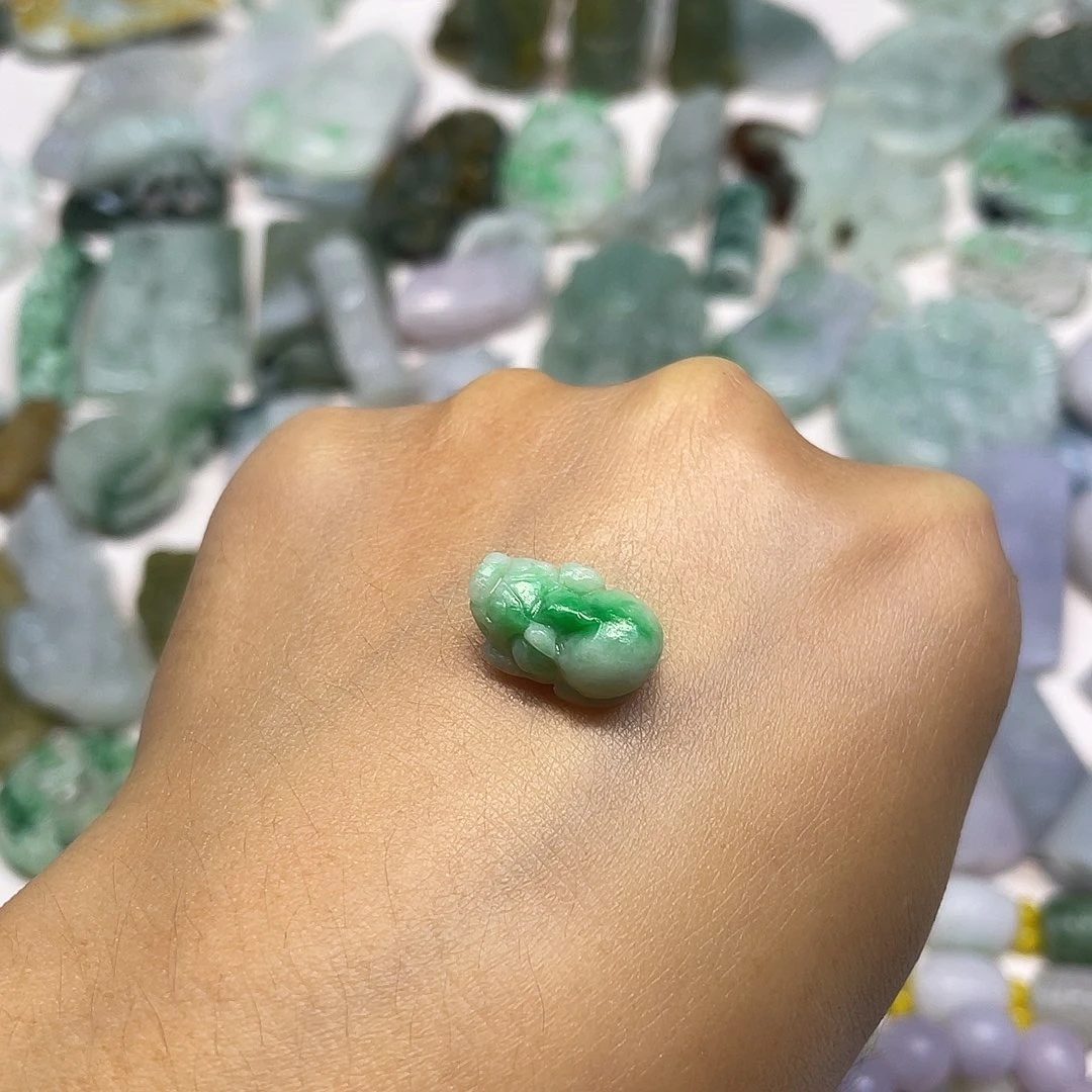 未镶嵌定制翡翠翡翠