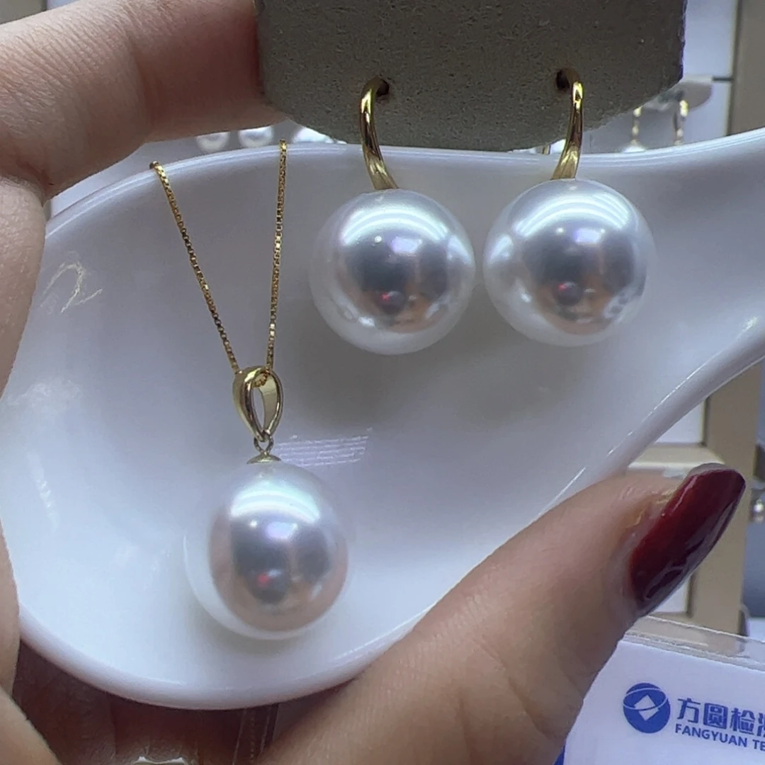 淡水珍珠吊坠(赠链)18K金镶嵌
