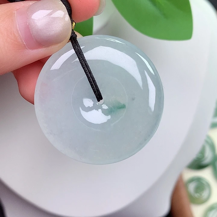 翡翠未镶嵌颈饰90:37.5-6.1