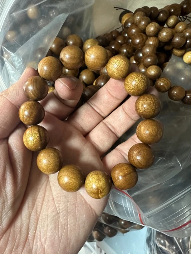 金丝楠1.5，金丝楠软木很轻，但是很好