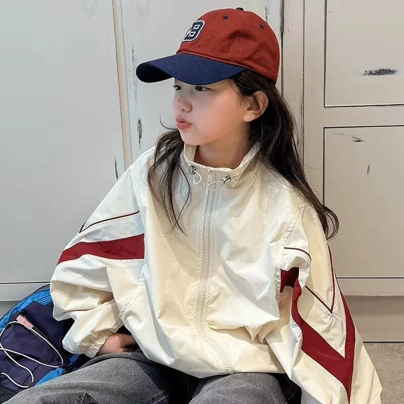 女童外套春秋2025新款中大童女孩宽松户外运动休闲冲锋衣儿童上衣