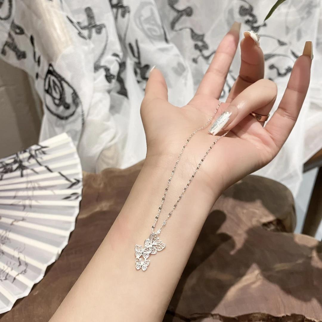 坠链均足银 轻奢蝴蝶项链女时尚小众锁骨链精致吊坠足银百搭项链