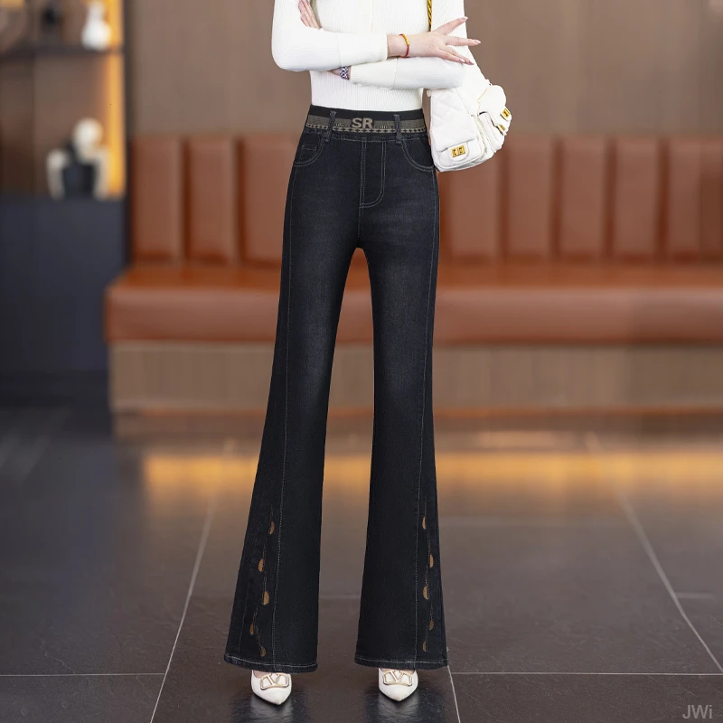 松紧腰中年妈妈大码美式牛仔微喇裤2025秋季新款高腰刺绣喇叭裤