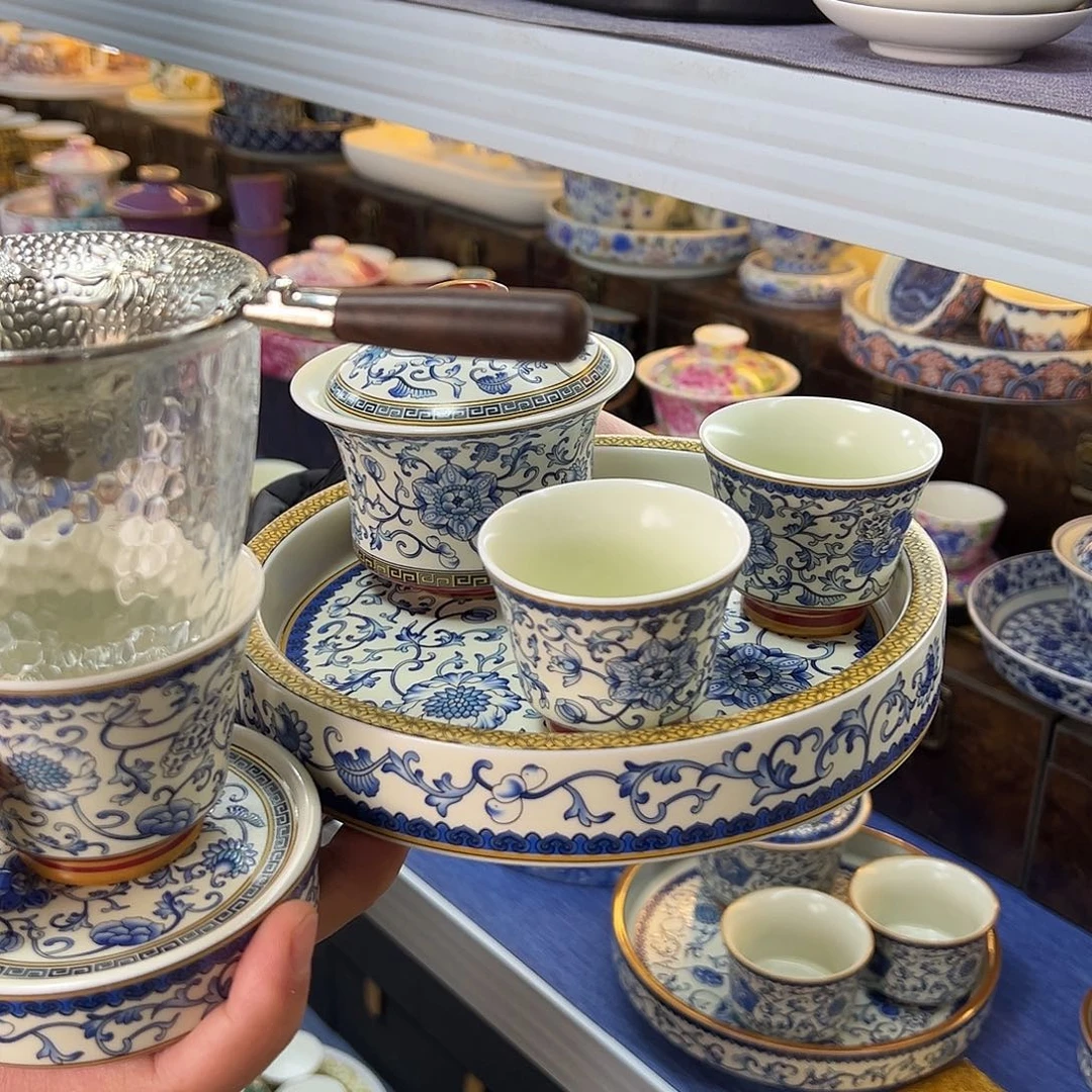 我们的目标是成为一个优秀的人