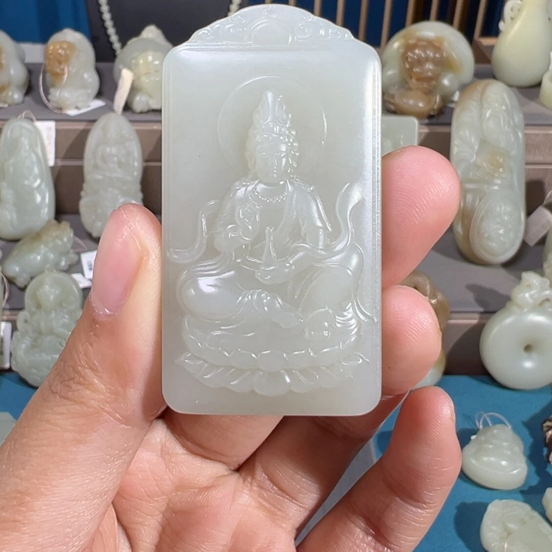 和田玉（糖玉）未镶嵌颈饰