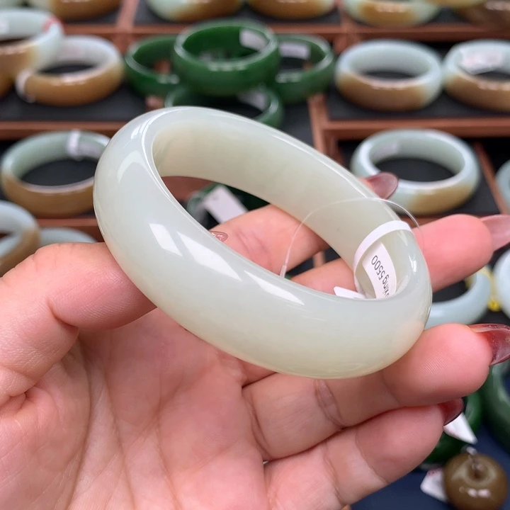 和田玉5960圈口未镶嵌