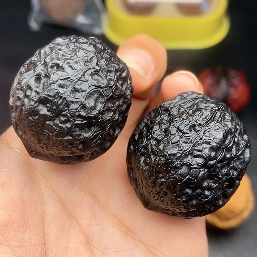 【闪购商品】把件文玩核桃38尺蛇皮元宝