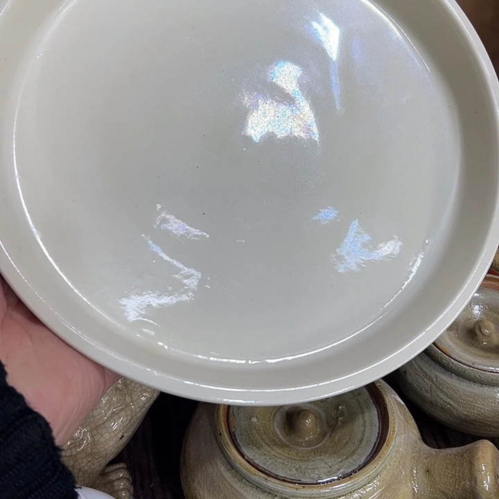 微瑕…………………………………..，