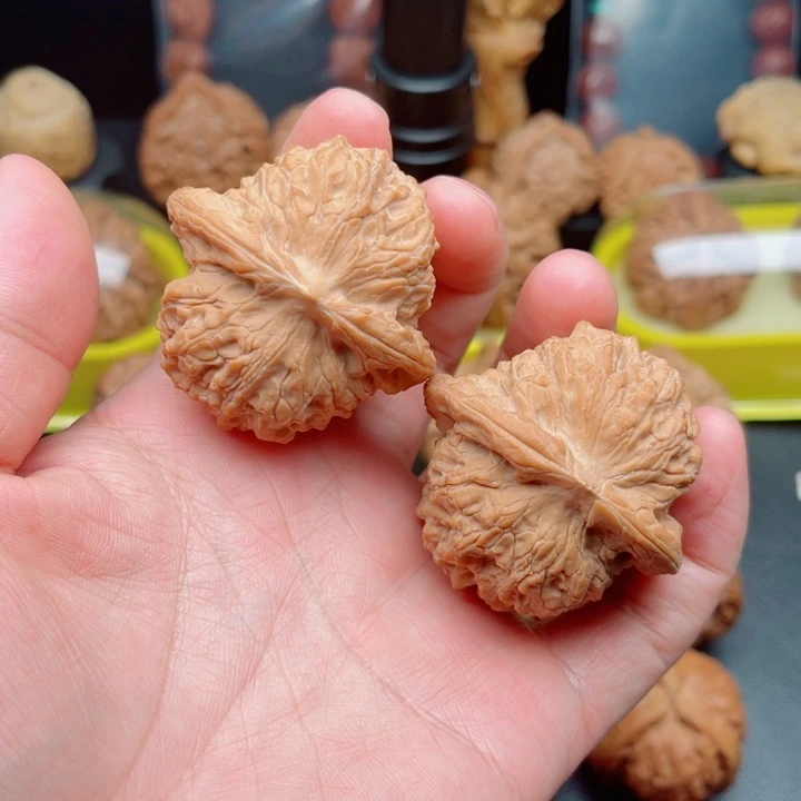 吊坠文玩核桃血麒麟狮子头44×43×39