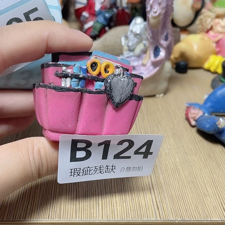 聆***泉摆件孤品老货微瑕瓷