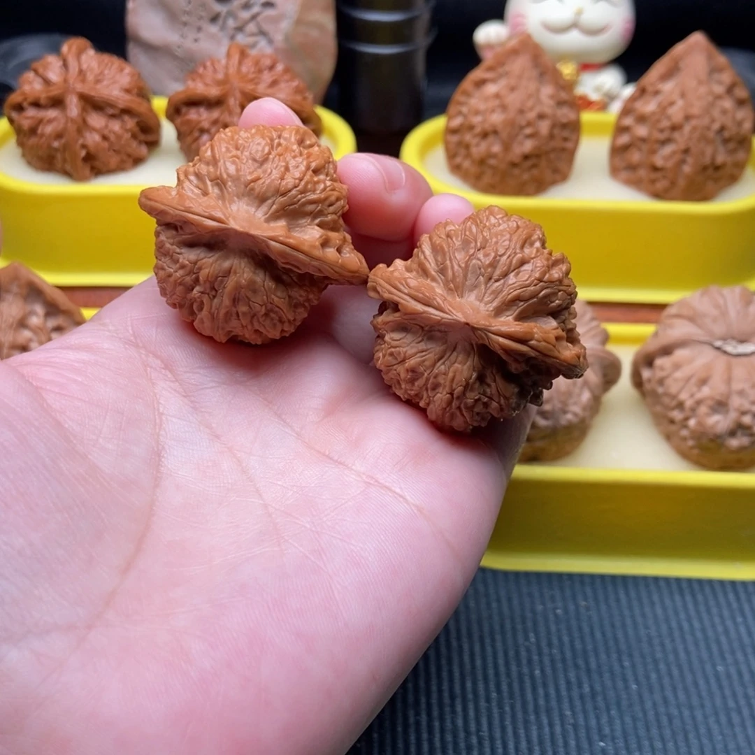 吊坠文玩核桃全品血麒麟