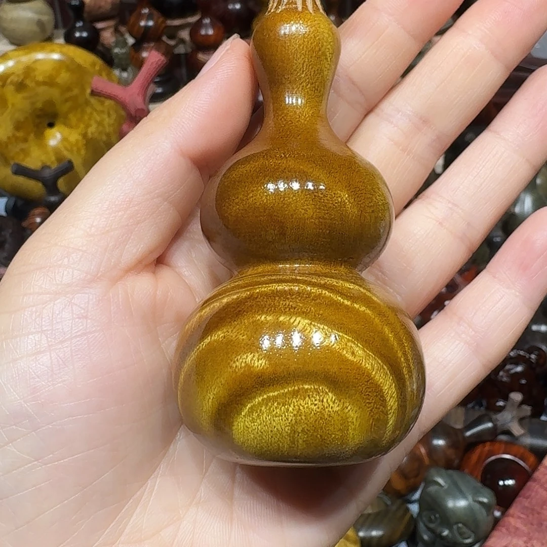 香榧木还*黄金樟葫芦葫芦