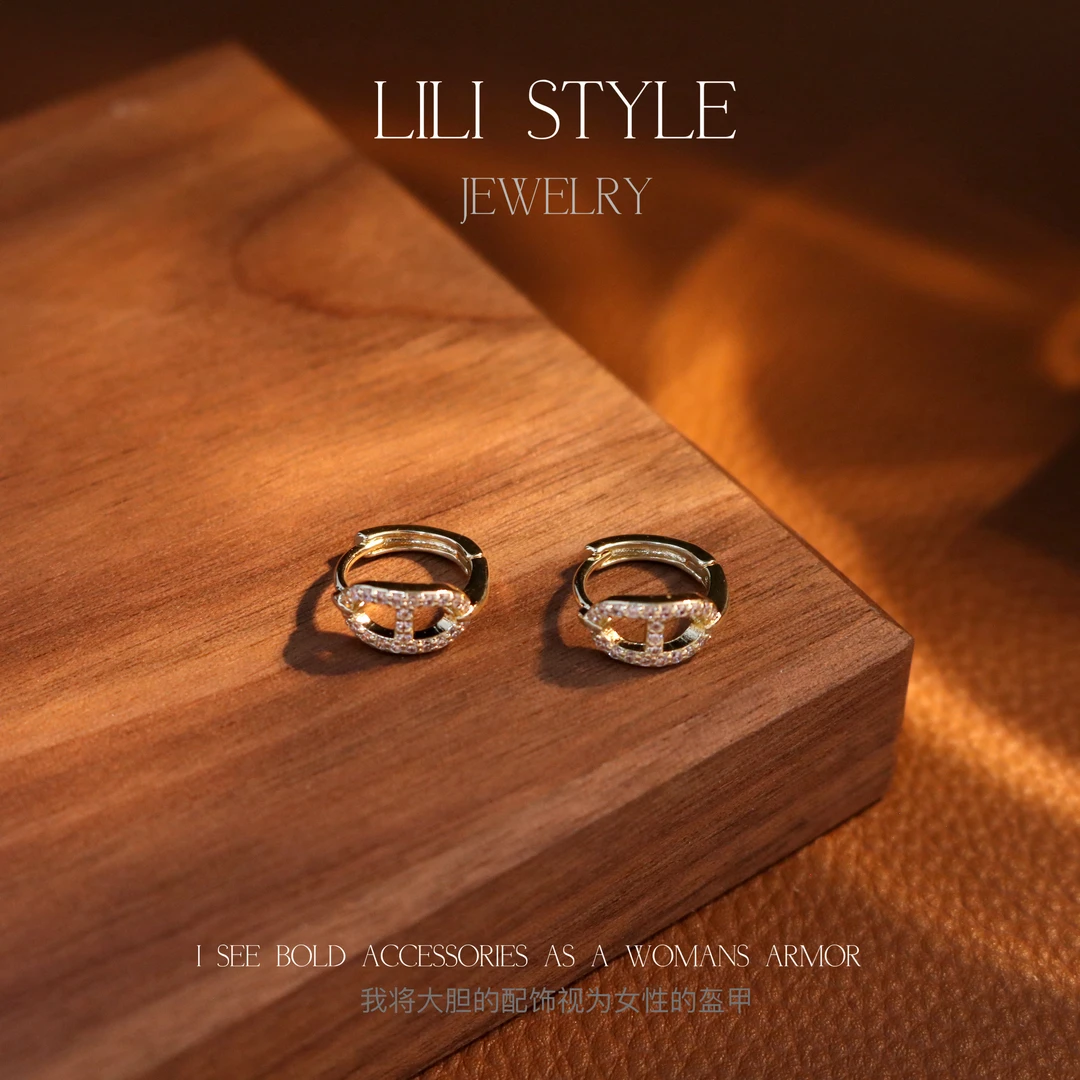 铜合金耳饰 精致猪鼻子小耳扣小众设计高级感简约气质耳饰女K941