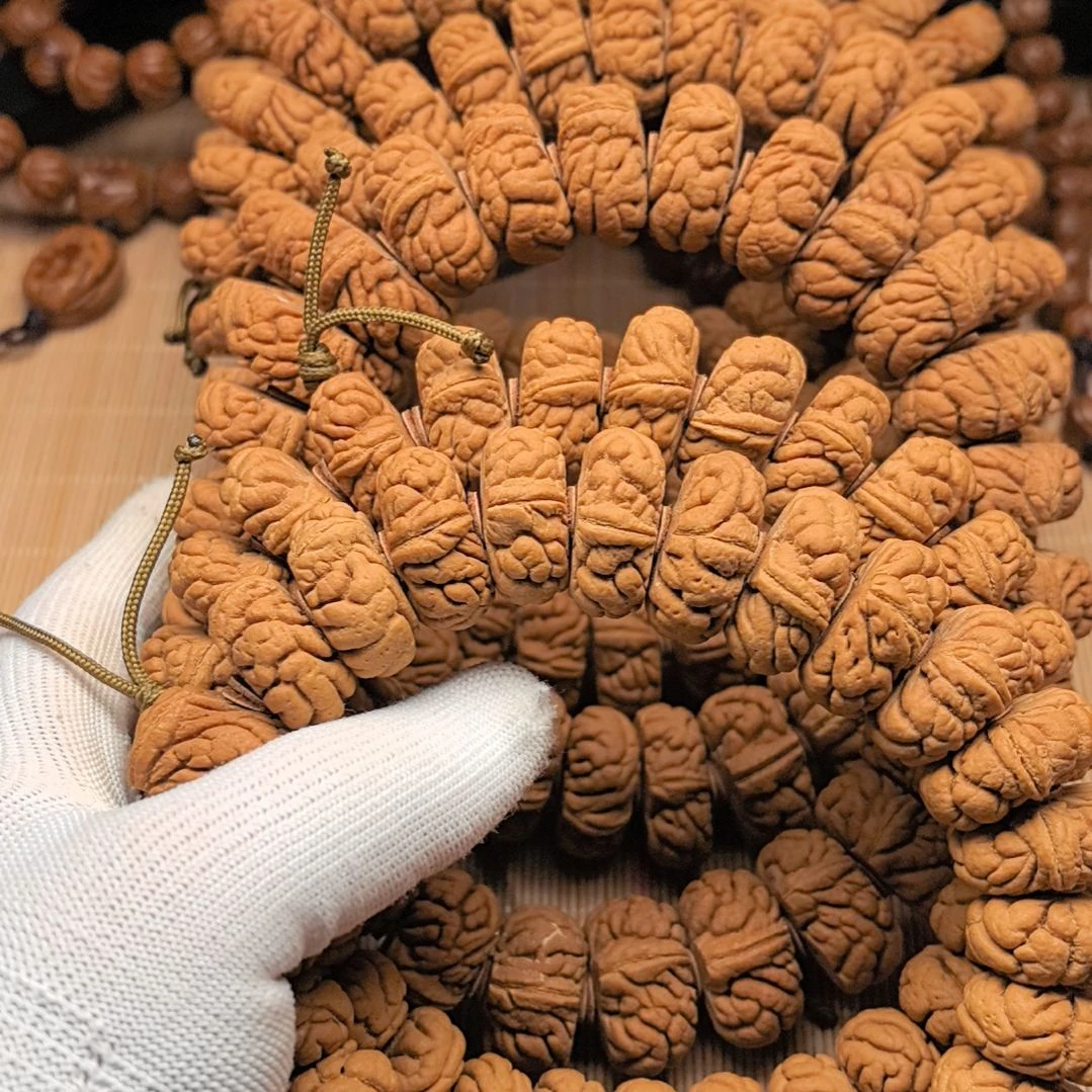 吊坠桃核霸王龙手持28