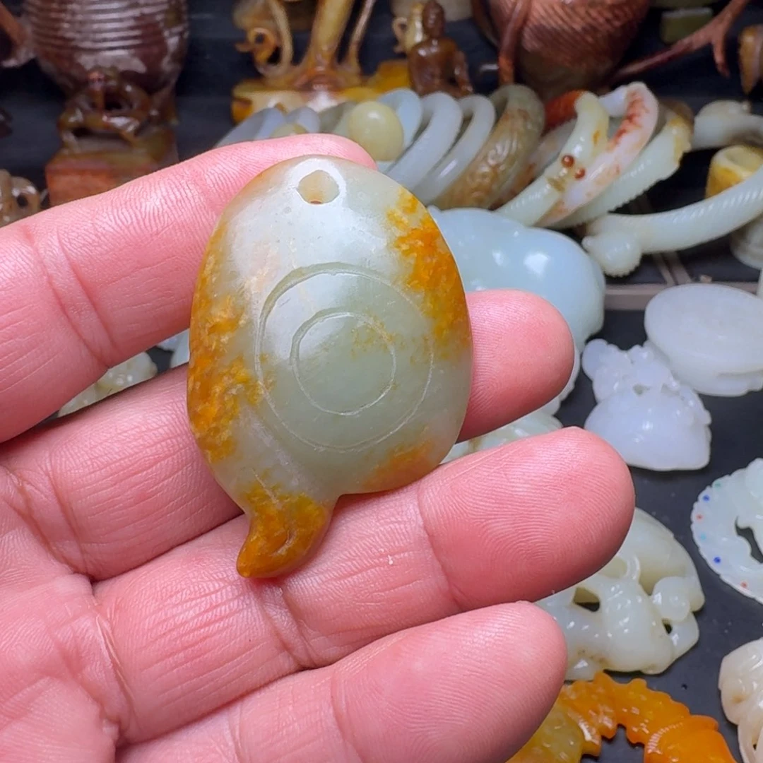 和田玉挂件未镶嵌