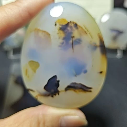 玛瑙/玉髓未镶嵌珠宝奇石