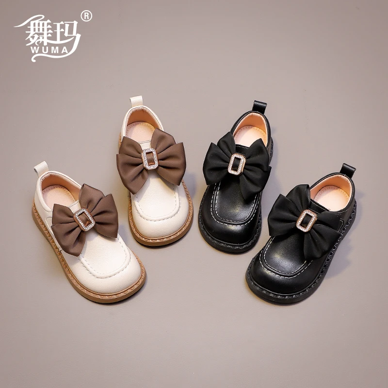 舞玛女童鞋儿童真皮公主鞋2025新款秋季蝴蝶结黑色软底皮鞋538369