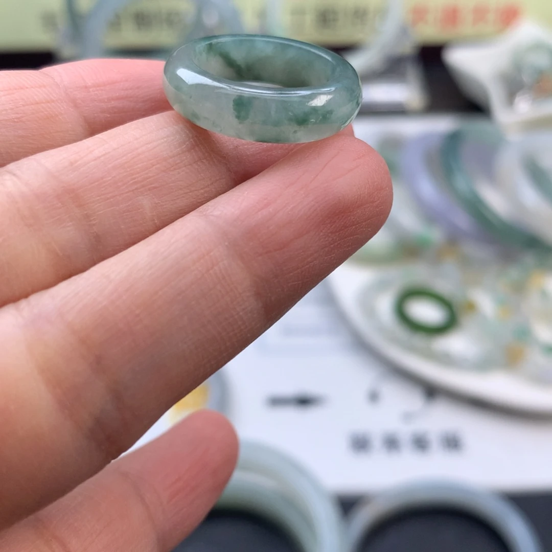 【闪购商品】未镶嵌定制翡翠