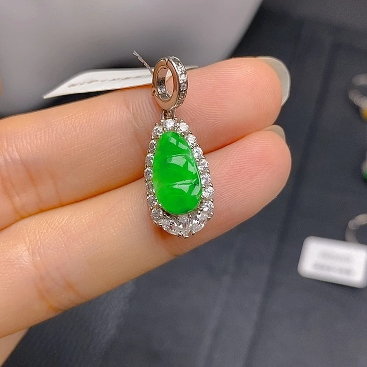 翡翠银S925镶嵌颈饰