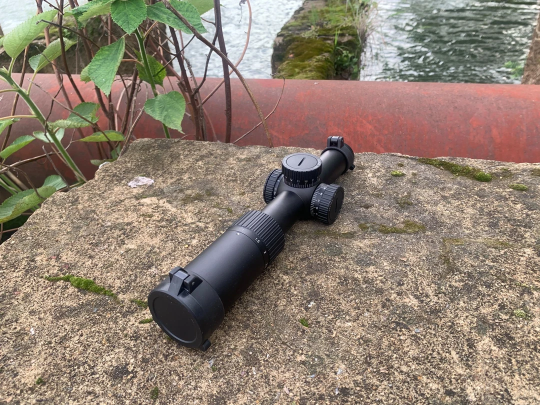 POLAR HAWK/极目鹰STPRO1-6单筒大视野望远镜高清玻璃板分化倍镜