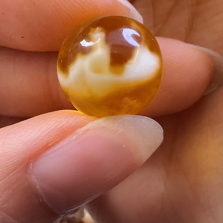 苏***米未镶嵌颈饰蜜蜡蜜蜡