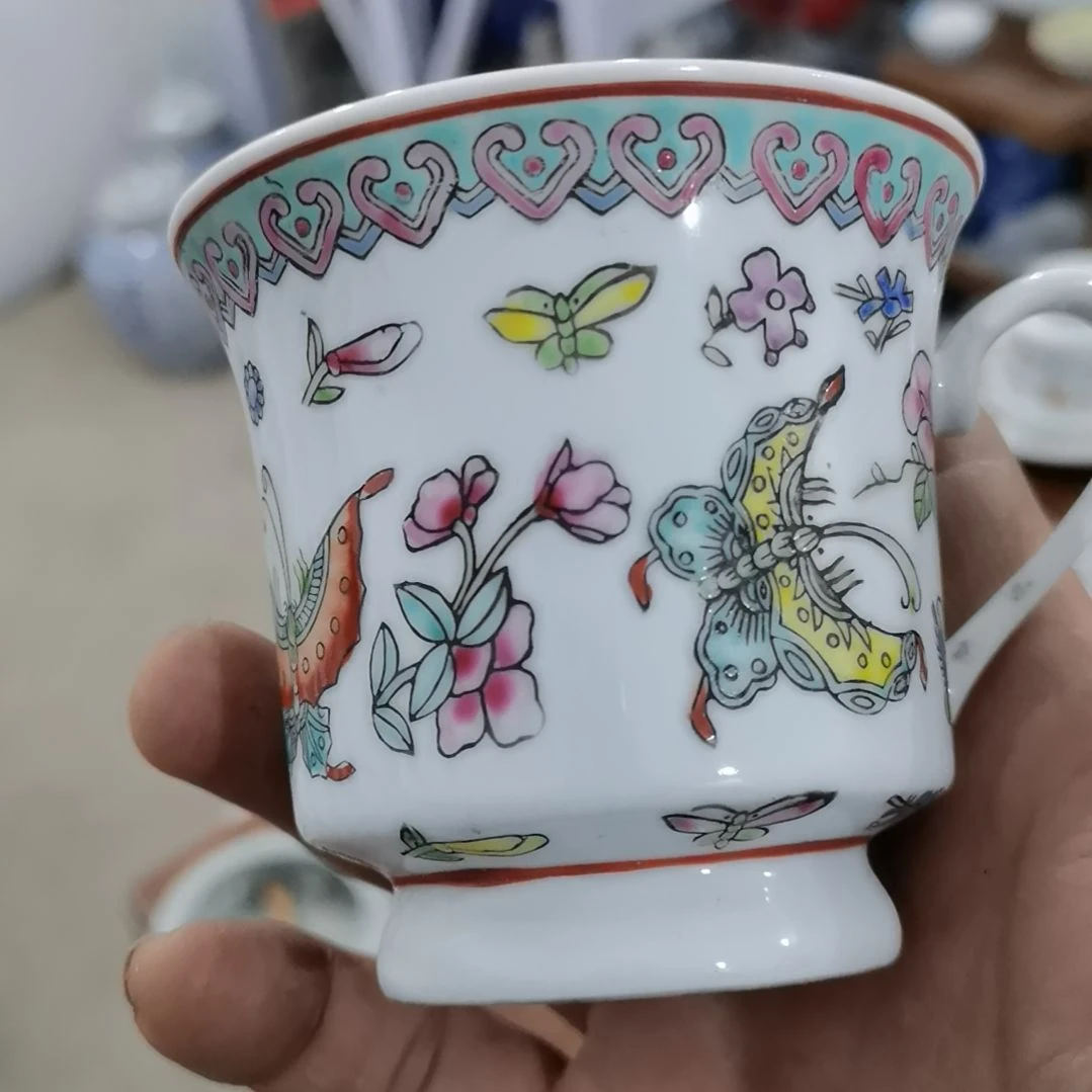 当代景德镇陶瓷工艺品正*