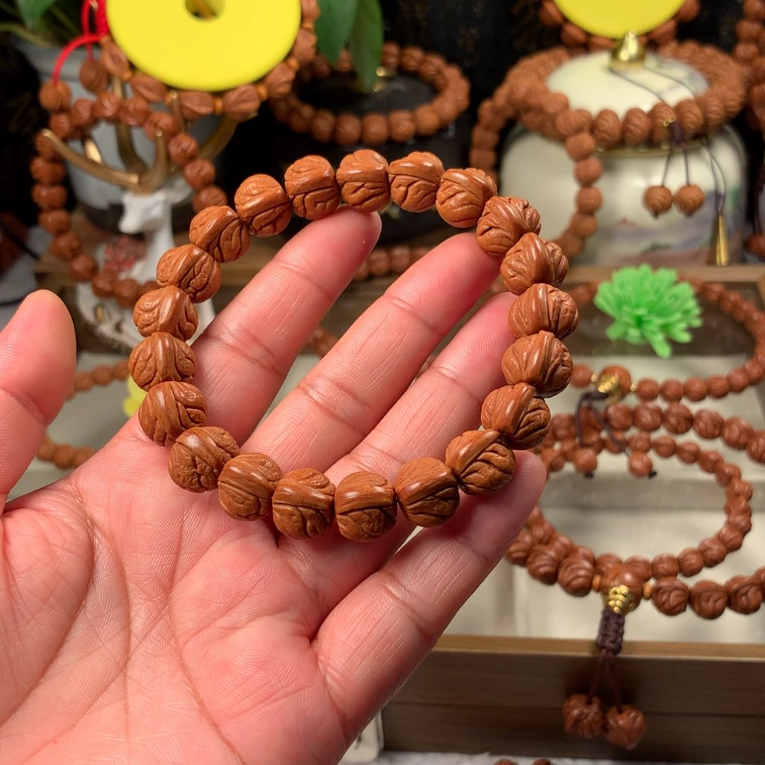 吊坠桃核玉龙脊手串13