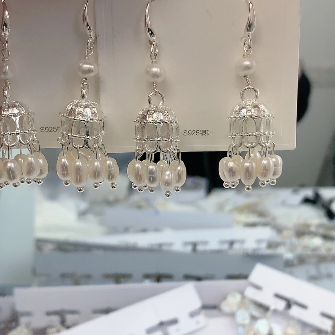 银S925镶嵌耳饰淡水珍珠白鸟笼