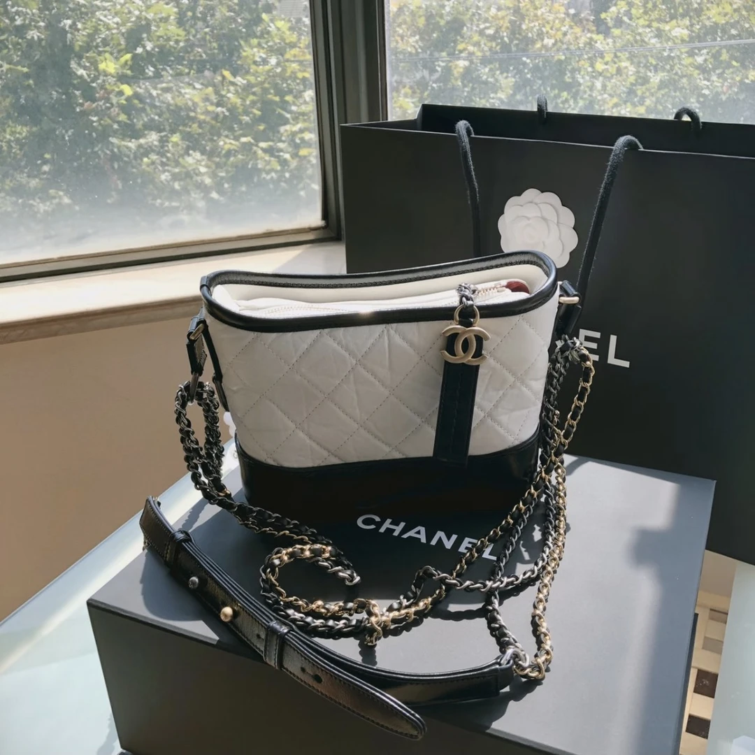 95新 Chanel/香奈儿 Chanel 黑白流浪小号 25100147-01